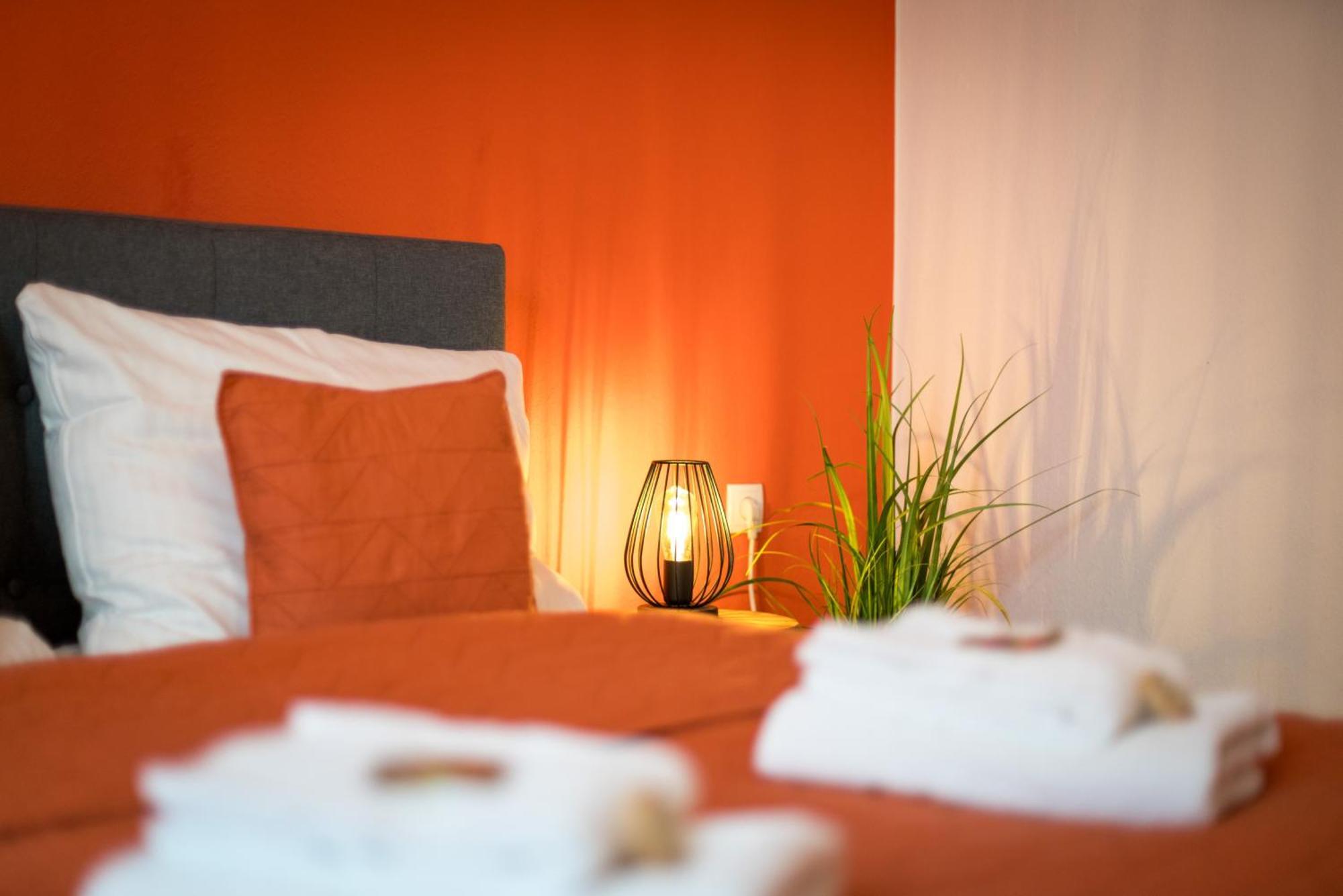 Immo-Vision - Natur Design Apartments, Parkplatz, Kueche Calberlah エクステリア 写真