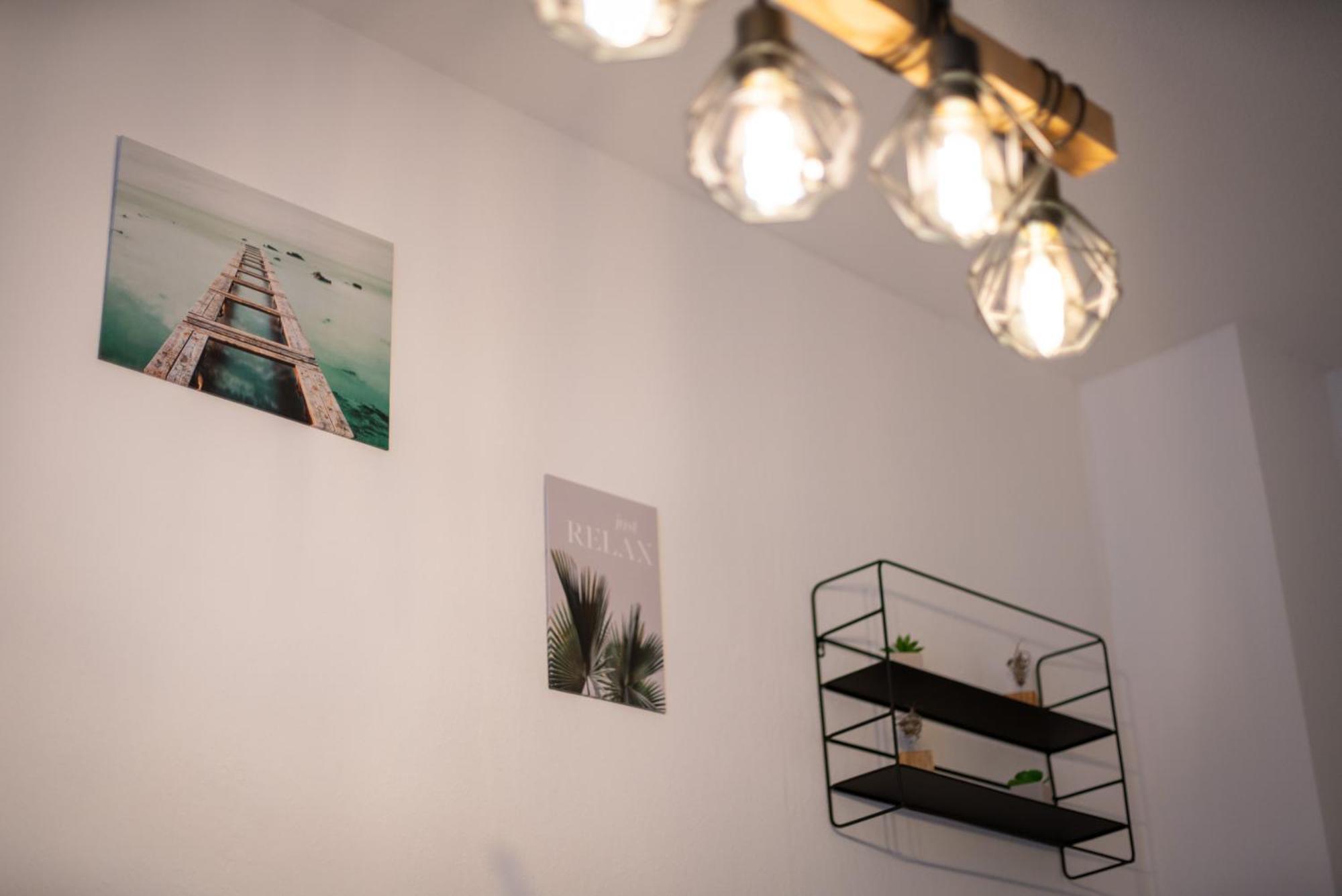 Immo-Vision - Natur Design Apartments, Parkplatz, Kueche Calberlah エクステリア 写真